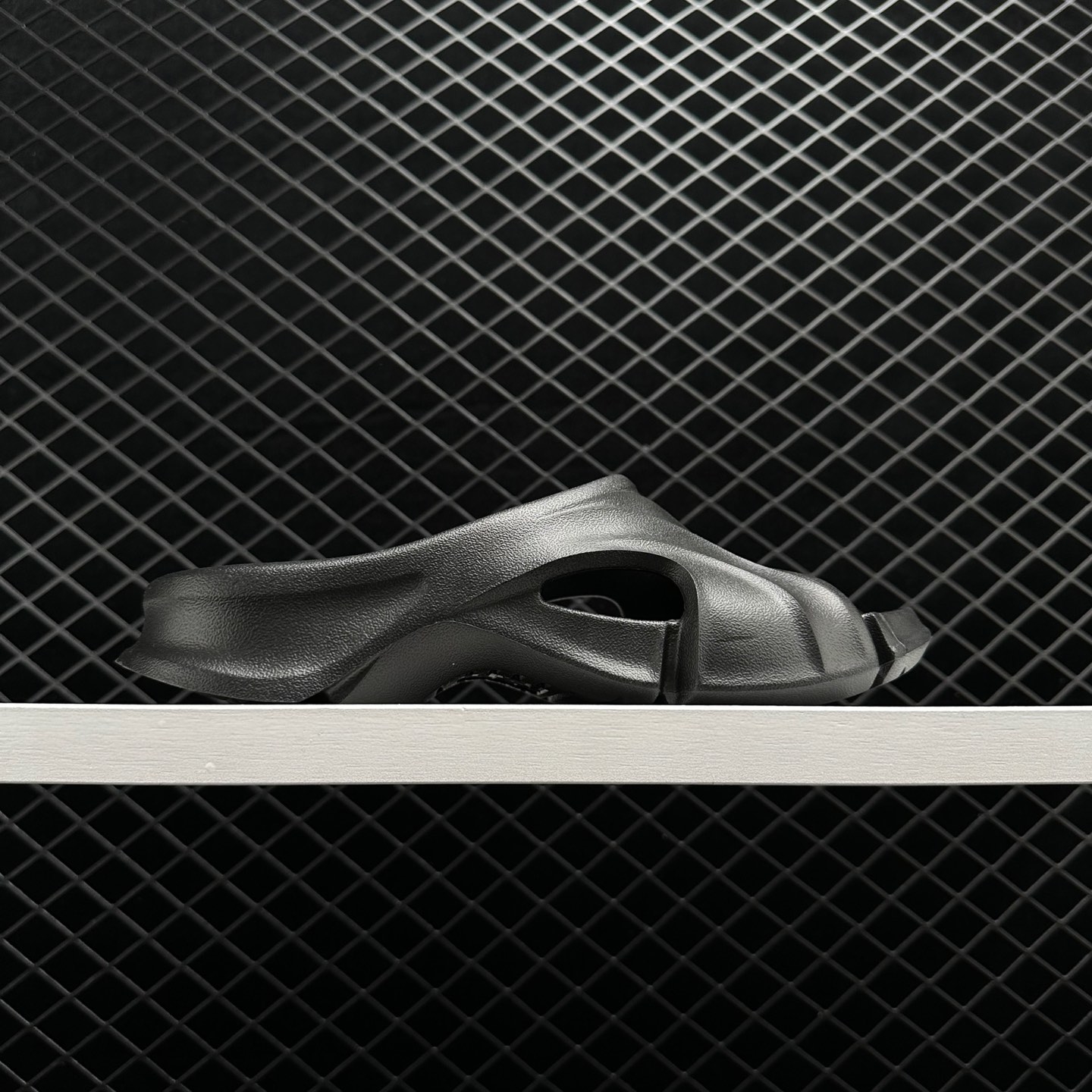 Balenciaga Mold Slide Sandal Black 653873W3CE29000 - Stylish and Comfortable Women's Sandals