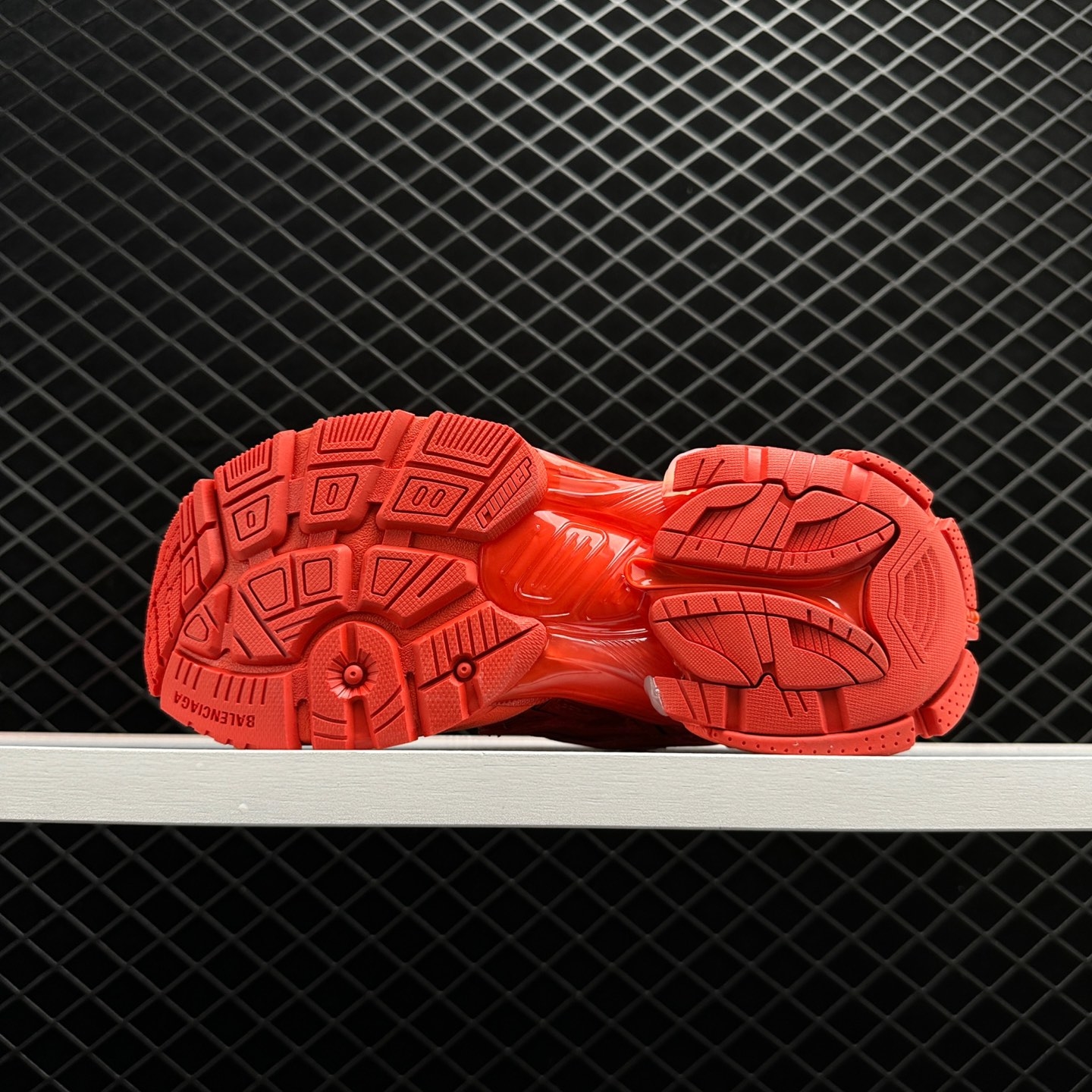 Balenciaga Runner Red 677403W3RB16000 - Stylish and High-Quality Footwear