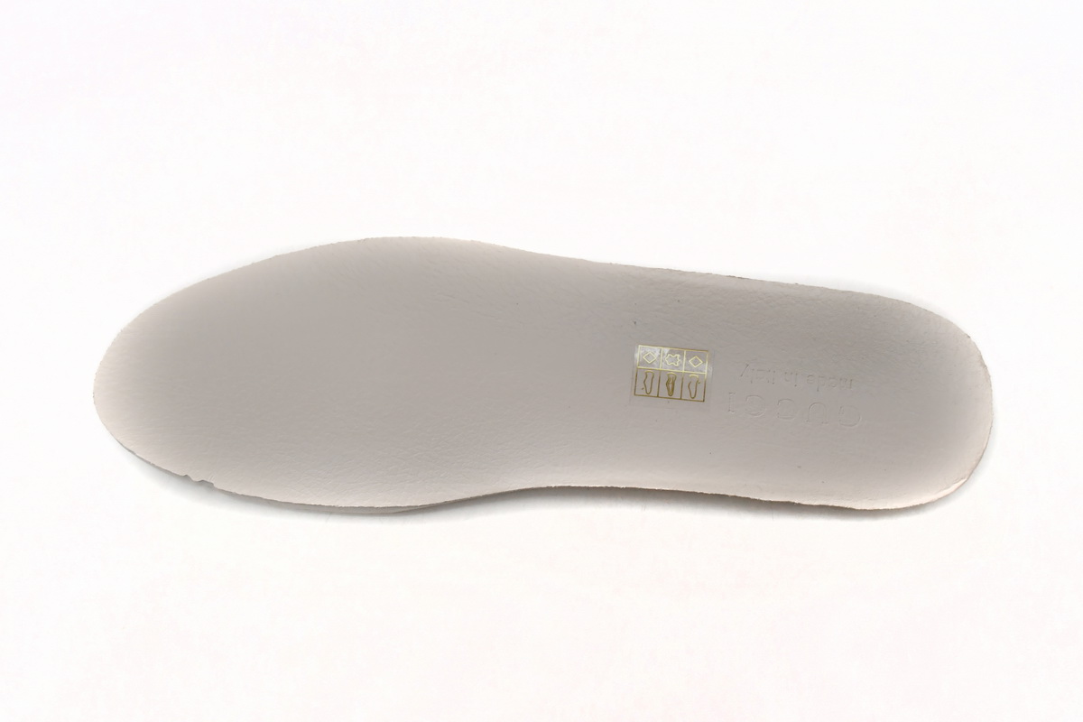 Cocosneakers Balenciaga x Gucci Screener GG Black Red 674530 9SFR8 - Limited Edition Sneakers Cocosneakers Balenciaga x Gucci Screener GG Black Red 674530 9SFR8 - Limited Edition Sneakers