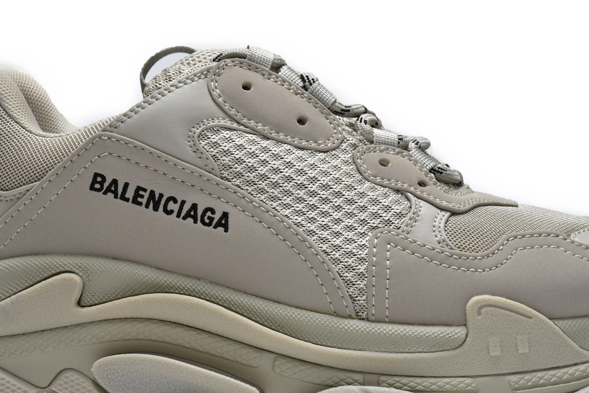 Balenciaga Triple S Rice Ash 534737 W2FW1 9700 | Shop Now! Balenciaga Triple S Rice Ash 534737 W2FW1 9700 | Shop Now!