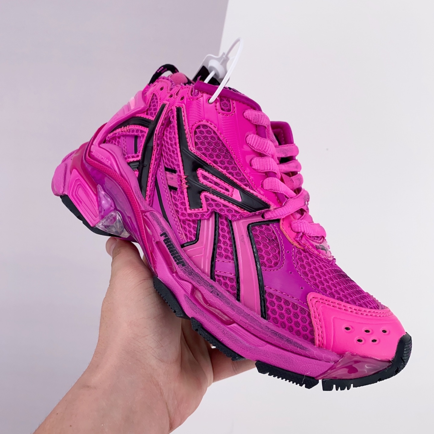 Balenciaga Wmns Runner Sneaker 'Dark Pink' 677402 W3RB2 5510 - Stylish and Comfortable Running Shoes