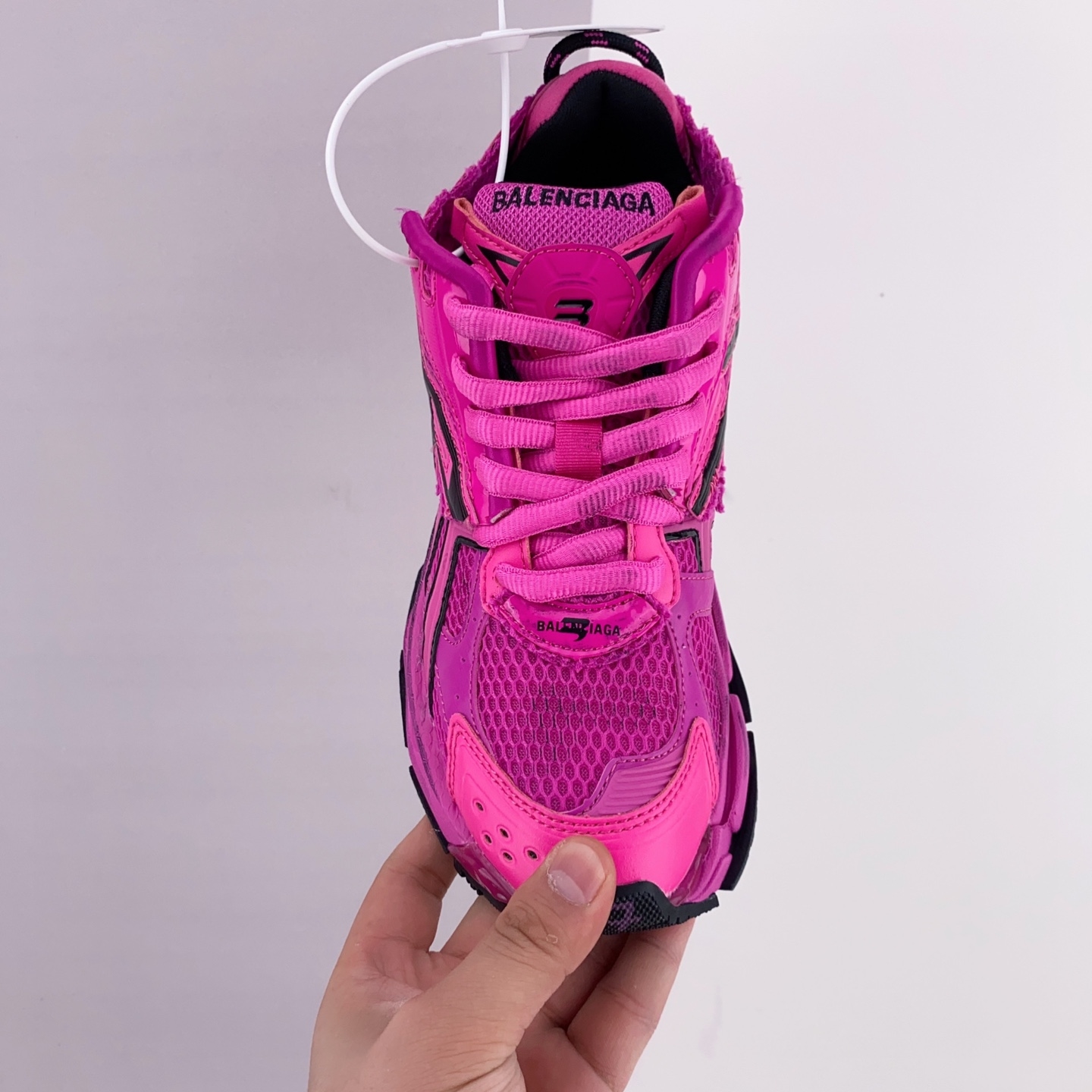 Balenciaga Wmns Runner Sneaker 'Dark Pink' 677402 W3RB2 5510 - Stylish and Comfortable Running Shoes
