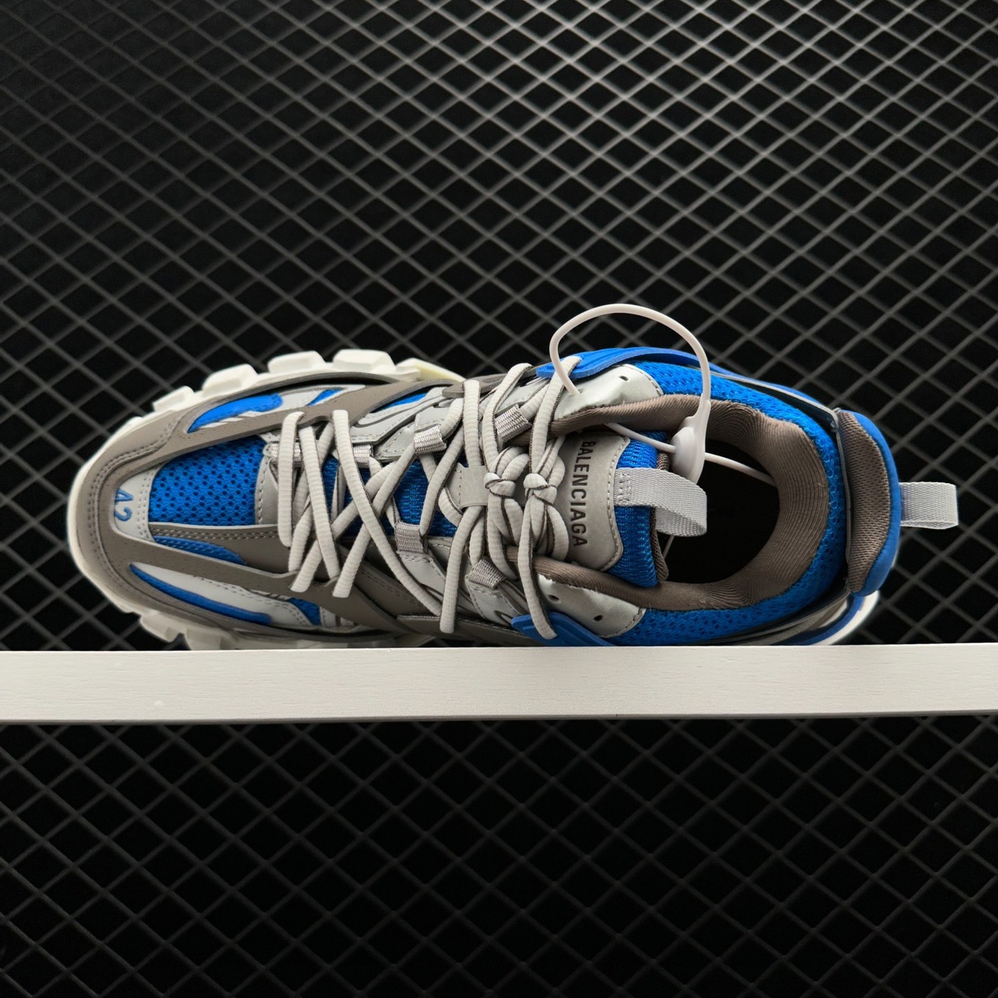 Balenciaga LED Track - White Light Grey 555036-W3AD5-4112 | Stylish technology sneakers