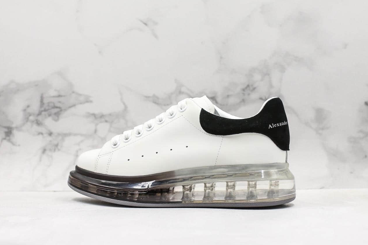 Alexander McQueen Oversized Black Sole - Black 611698WHX9V9061
