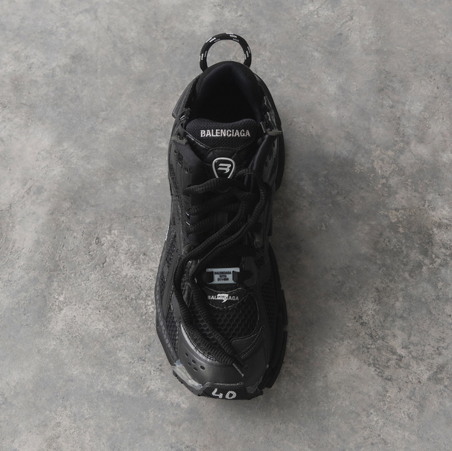 Balenciaga Wmns Runner Sneaker 'Black' 677402 W3RB1 1000 - Stylish Athletic Footwear for Women