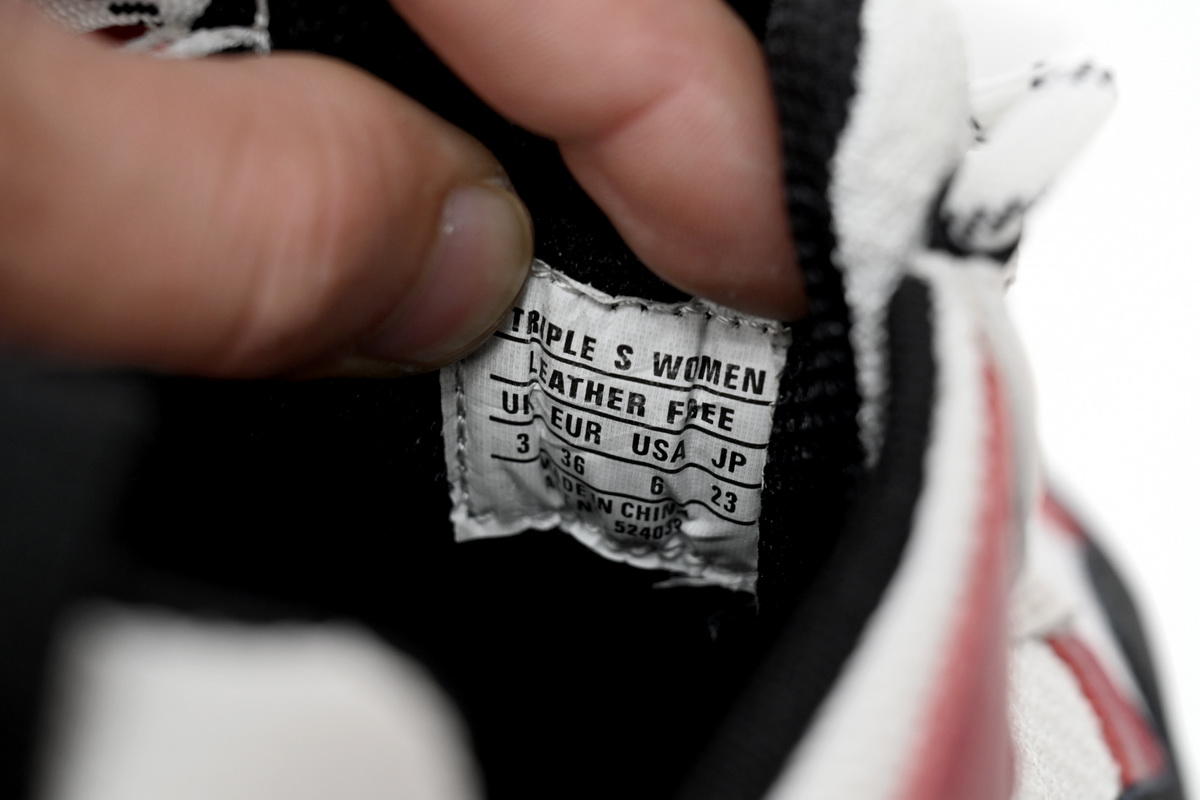 Balenciaga Triple White Red and Green Sneakers - 524039 W090H 7078 Balenciaga Triple White Red and Green Sneakers - 524039 W090H 7078