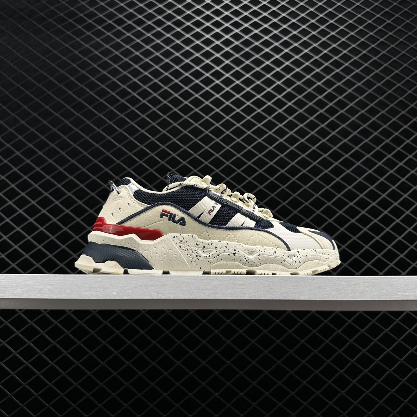 FILA TREK Stars Dad Shoes Beige White Blue F12W134155FWD | Stylish and Comfortable Footwear