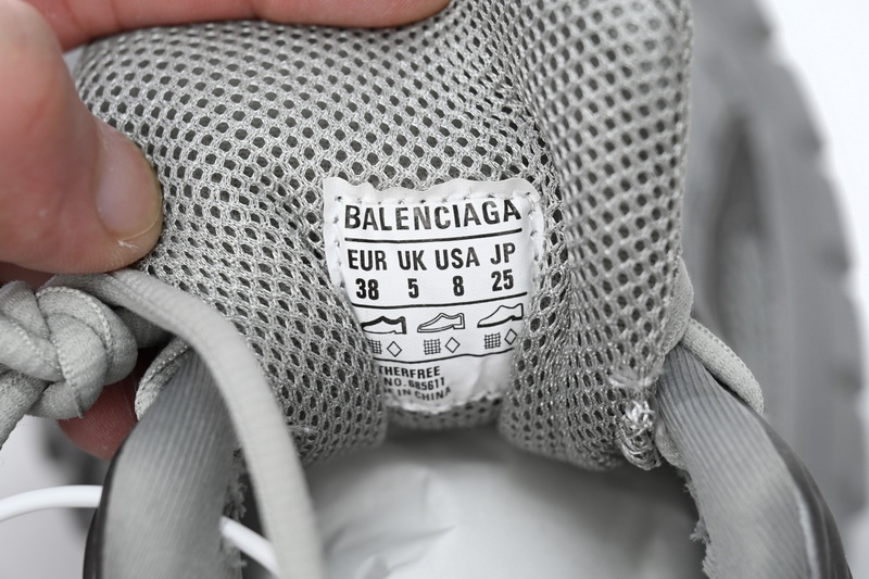 Balenciaga Wmns Defender Sneaker 'Grey' 685611 W2RA6 1200 - Trendy and Stylish Women's Sneakers