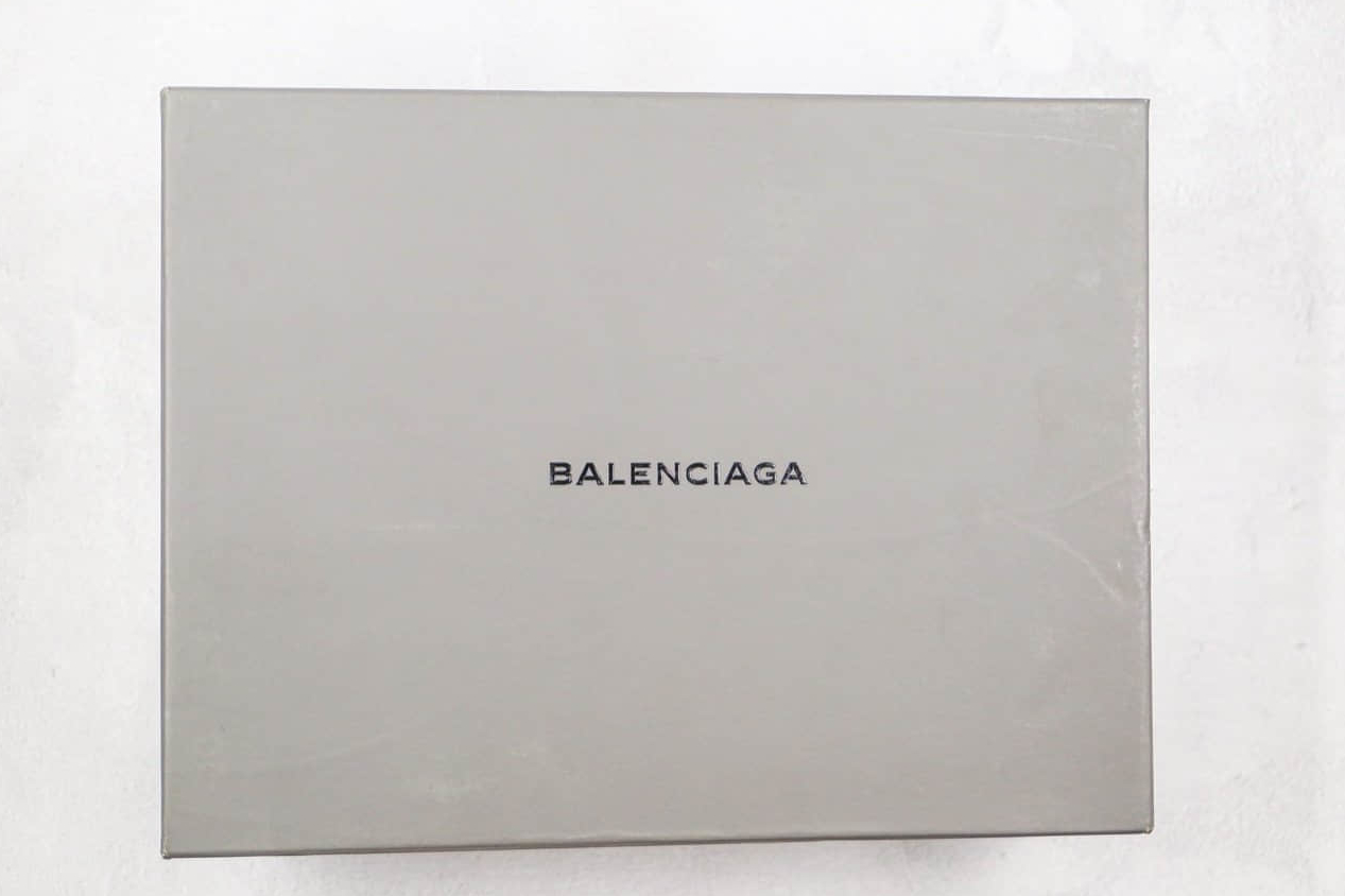 Balenciaga Stivaletti Strike Triple Black 590974WA9601000 – Sleek and Stylish Footwear