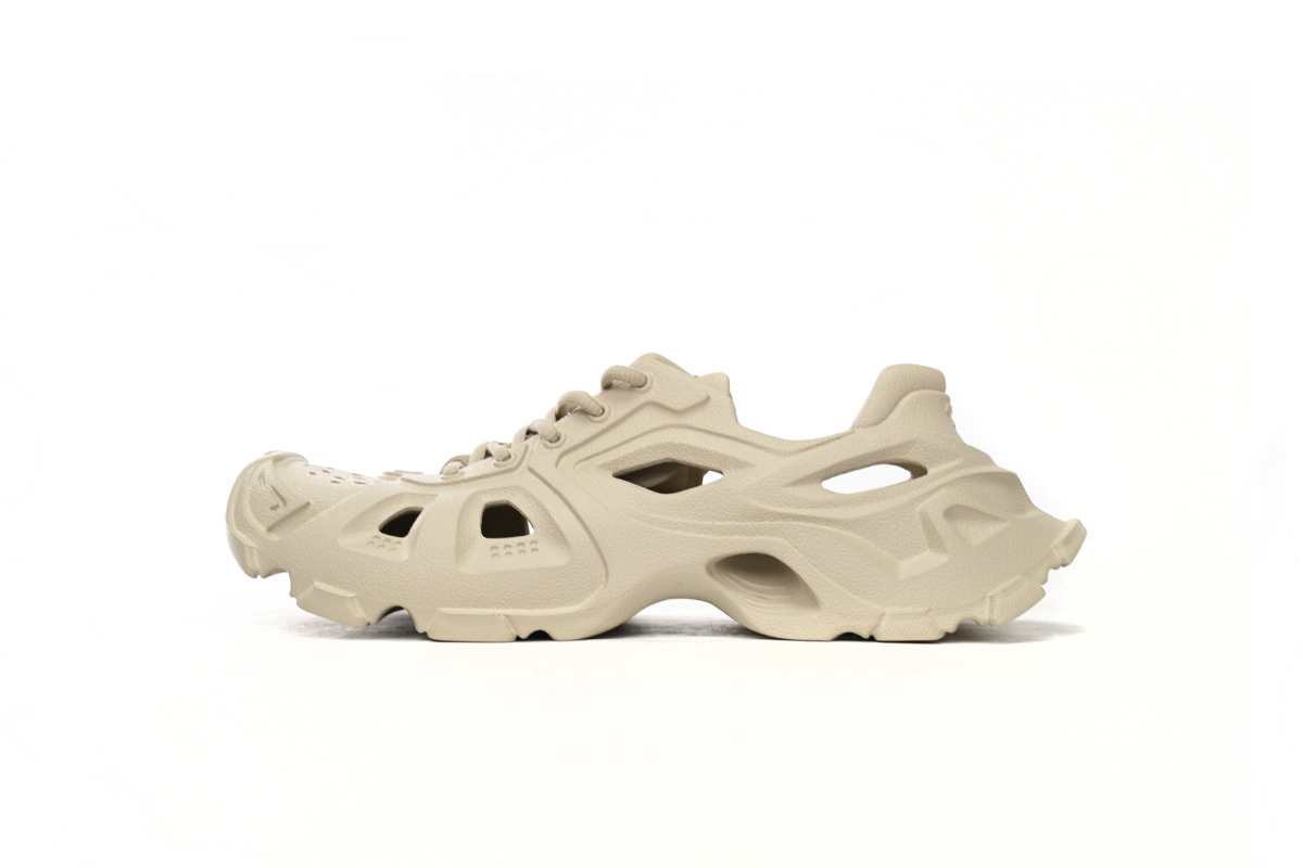 Upgrade Your Wardrobe with Balenciaga and Puma Footwear