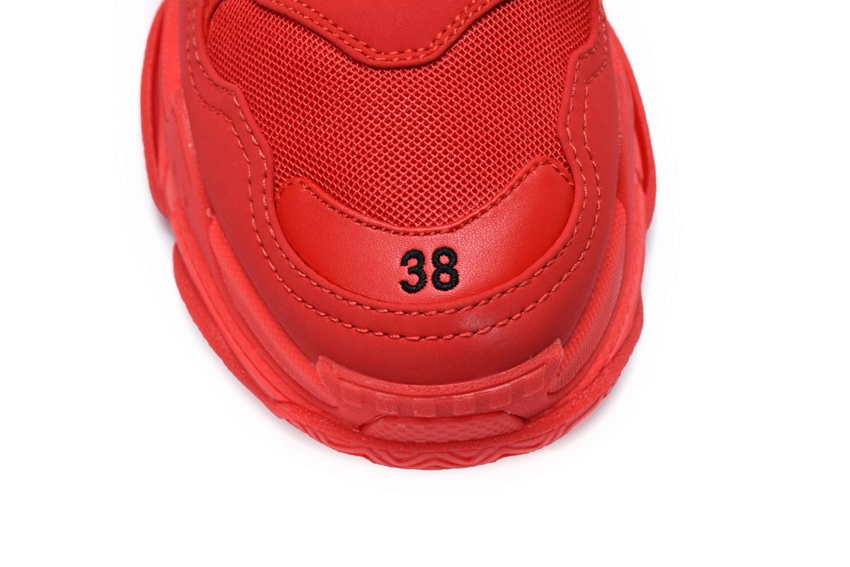 Balenciaga Triple S Dark Red 536737 W2FA1 9012 - Stylish and Bold Sneakers Balenciaga Triple S Dark Red 536737 W2FA1 9012 - Stylish and Bold Sneakers