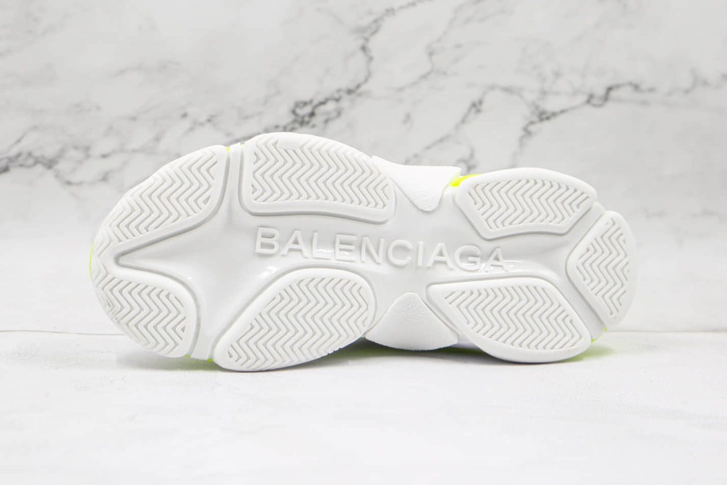 Balenciaga Triple S White Fluo Yellow 524039W2CA37390 - Trendy Chunky Sneakers for Men and Women