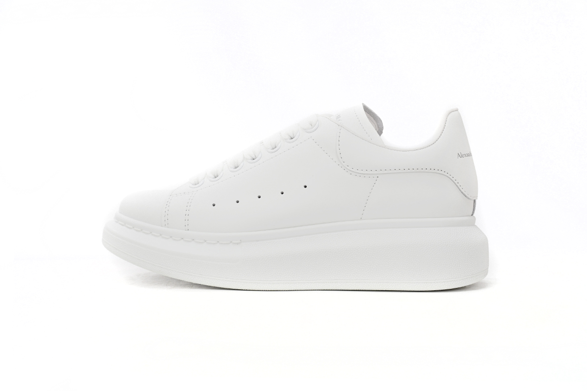 Alexander McQueen Oversized White 553770WHGP09000 - Shop Now for Iconic Style