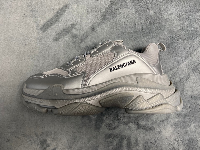 Balenciaga Triple S Daddy Shoes Silver - Shop the Latest Collection! Balenciaga Triple S Daddy Shoes Silver - Shop the Latest Collection!