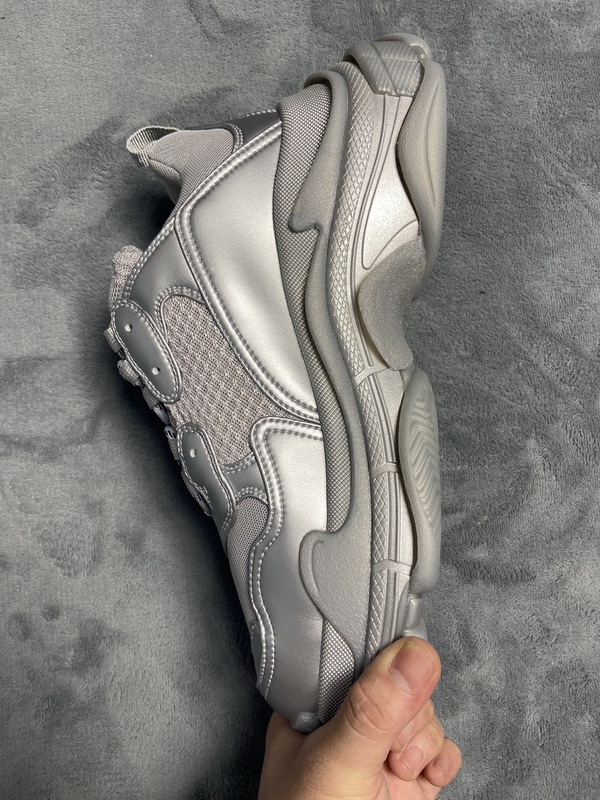 Balenciaga Triple S Daddy Shoes Silver - Shop the Latest Collection! Balenciaga Triple S Daddy Shoes Silver - Shop the Latest Collection!