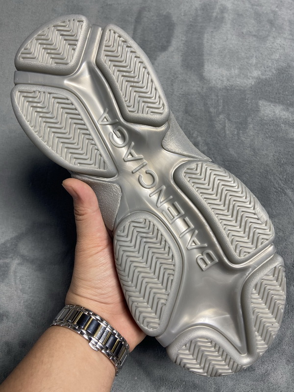 Balenciaga Triple S Daddy Shoes Silver - Shop the Latest Collection! Balenciaga Triple S Daddy Shoes Silver - Shop the Latest Collection!