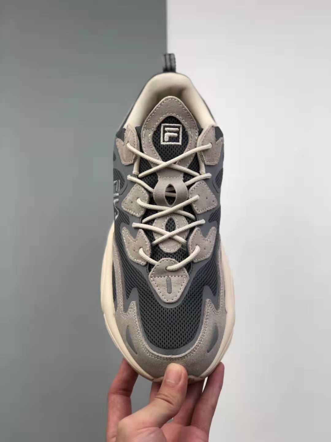 FILA Vintage Sports Martian Daddy Shoes F12W111141CGT - Retro Athletic Footwear