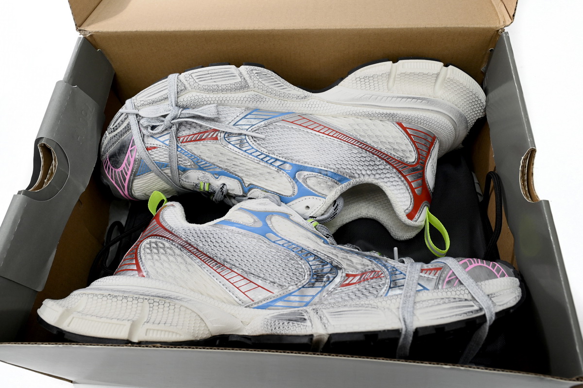Balenciaga 3XL Sneaker Worn-Out - White Blue Red | Limited Edition Balenciaga 3XL Sneaker Worn-Out - White Blue Red | Limited Edition