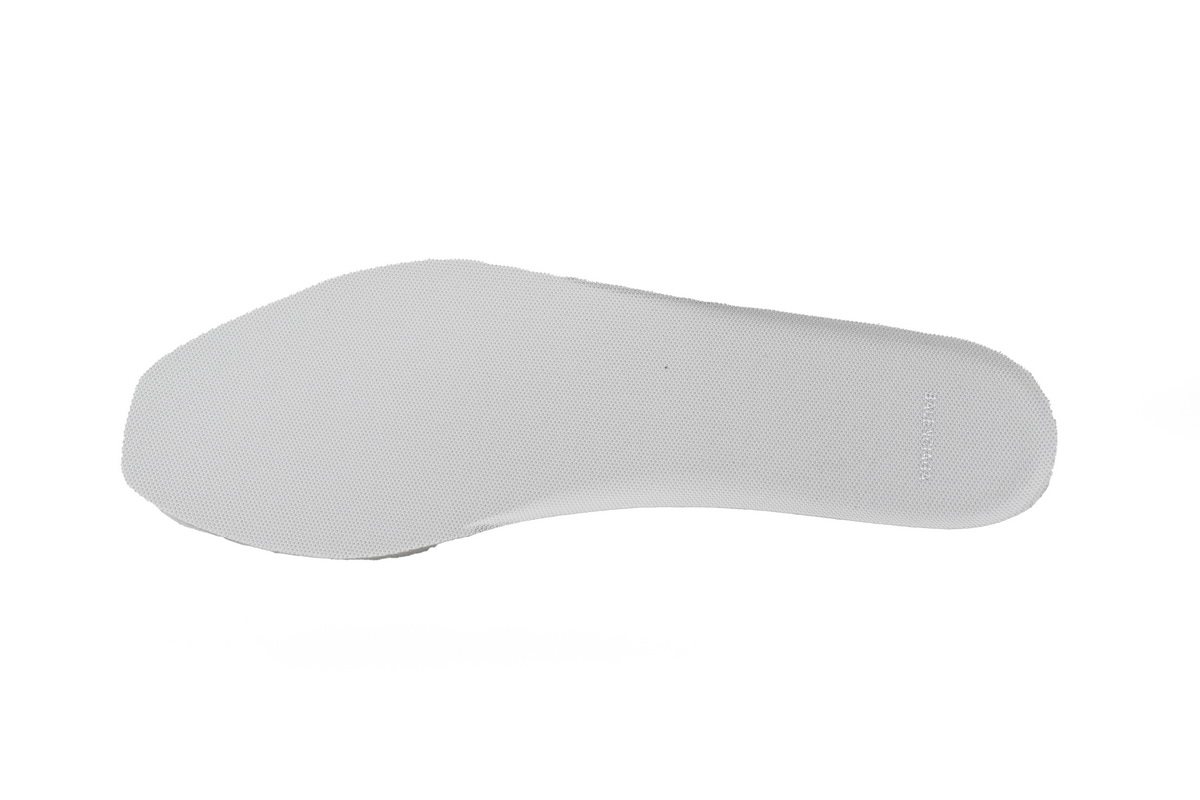 Balenciaga 3XL Sneaker Worn-Out - White Blue Red | Limited Edition Balenciaga 3XL Sneaker Worn-Out - White Blue Red | Limited Edition