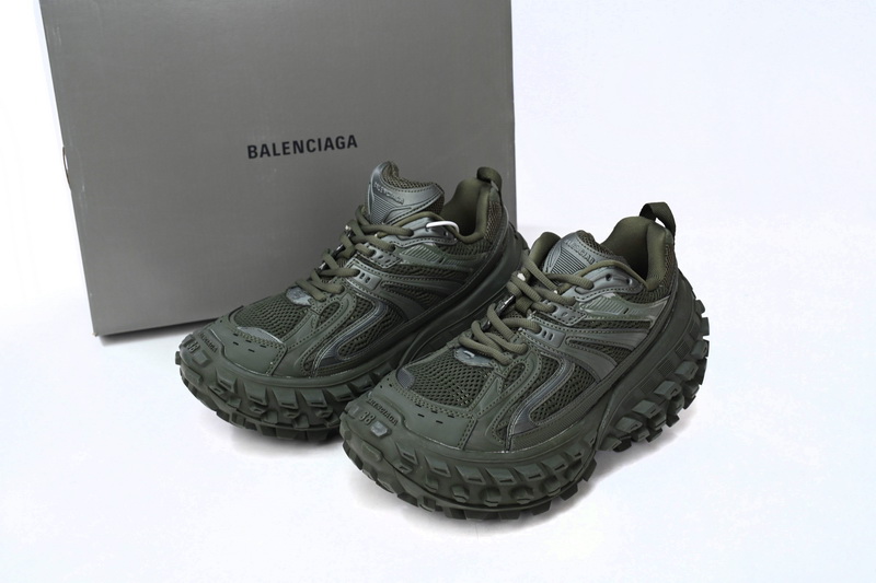 Balenciaga Defender Green 685613W2RA63000 - Premium Stylish Footwear