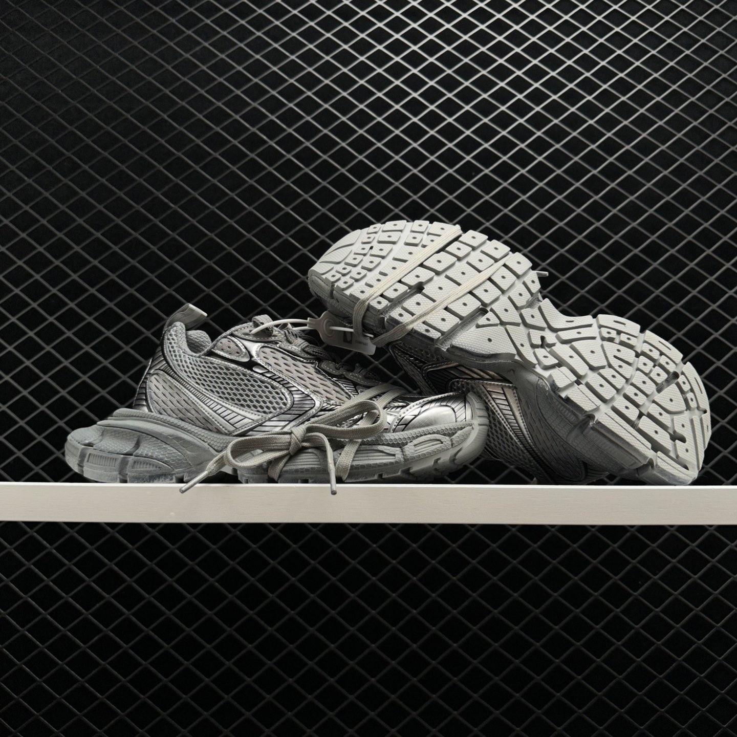 Balenciaga Phantom Sneaker 3XL - Premium Designer Footwear at Its Finest