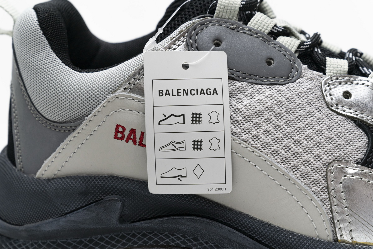 Balenciaga Triple S Black Silver 541624 W09E1 7320 - Stylish and Sleek Footwear