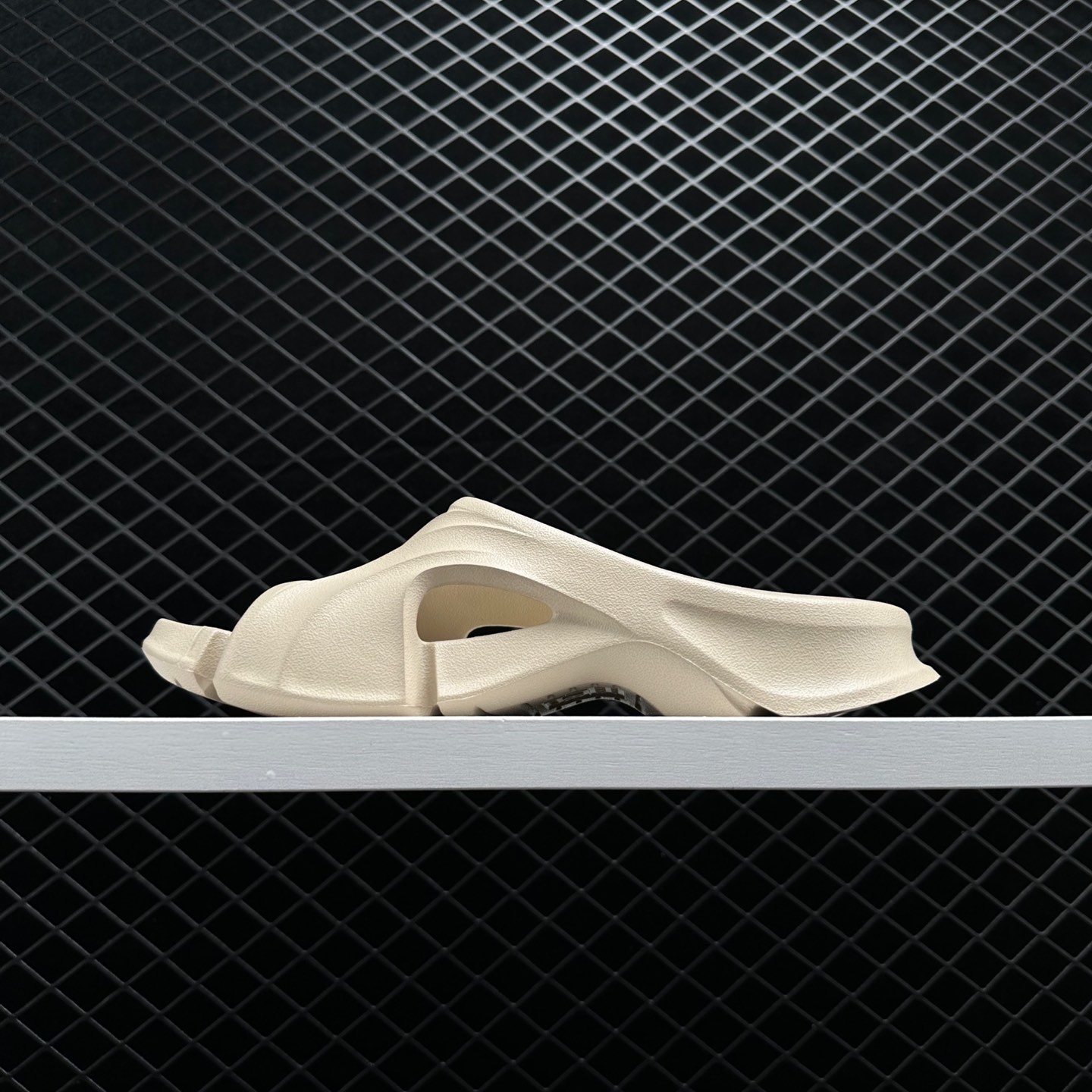 Balenciaga Mold Slide Sandal Beige - Stylish & Comfortable Footwear