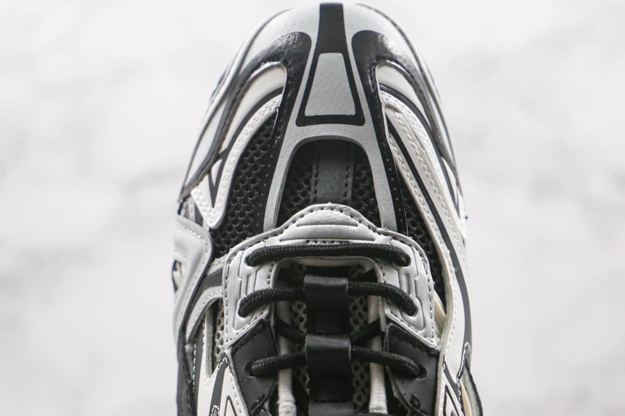 Balenciaga Drive Sneaker Light Grey Black | 624343-W2FD1-1019