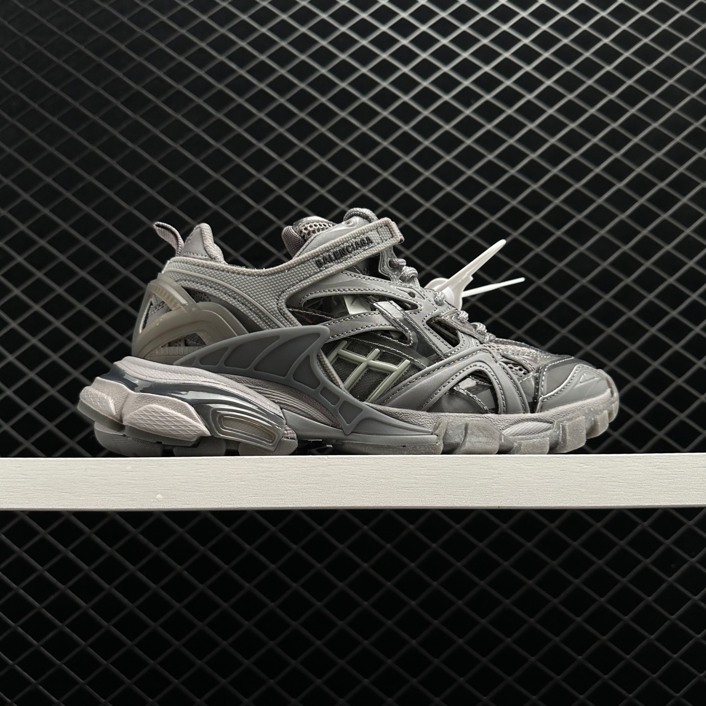 Balenciaga Track.2 Gray 668822-W3CT1-1800 | Trendy Athletic Footwear