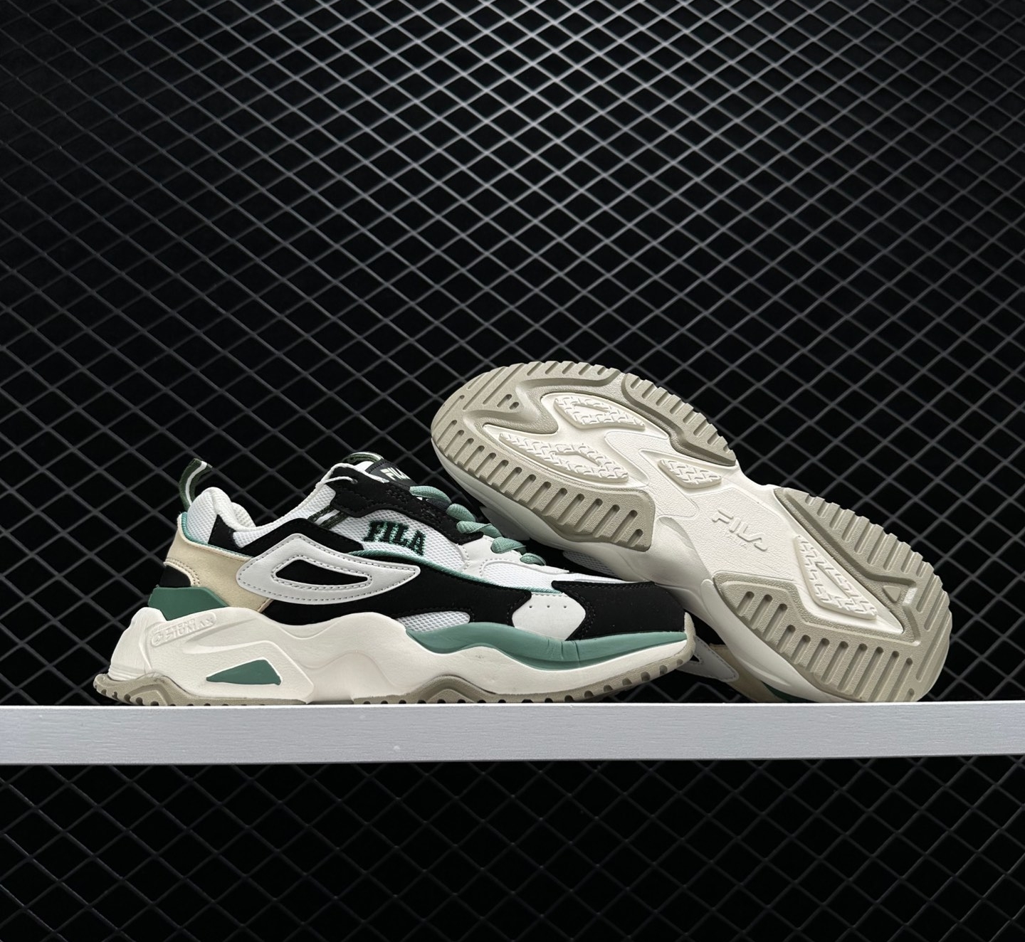 Fila HERITAGE Collection RAYFLIDE Women's Sneakers - Premium Style and Comfort