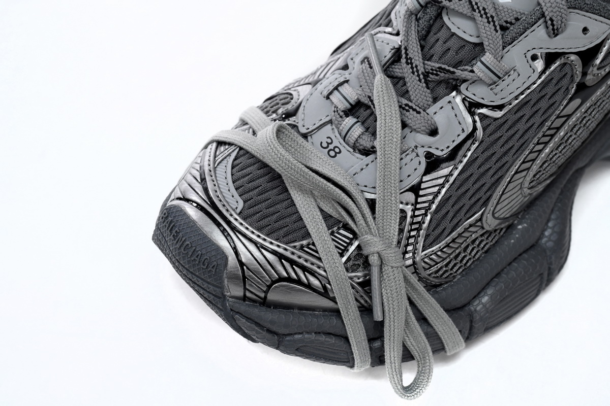 Balenciaga 3XL 'Black' 734734 W3XL1 1090 - Exquisite Oversized Fashion Pieces Balenciaga 3XL 'Black' 734734 W3XL1 1090 - Exquisite Oversized Fashion Pieces