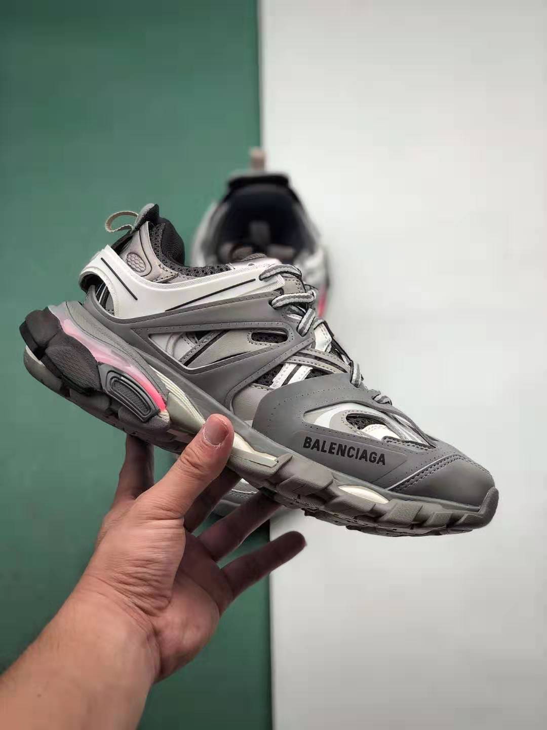 Balenciaga Track Sneaker 'Grey White' 542023 W1GB7 1214 - Premium Footwear for Modern Style