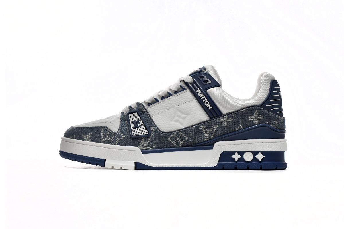 Upgrade Your Wardrobe with Balenciaga and Puma Footwear