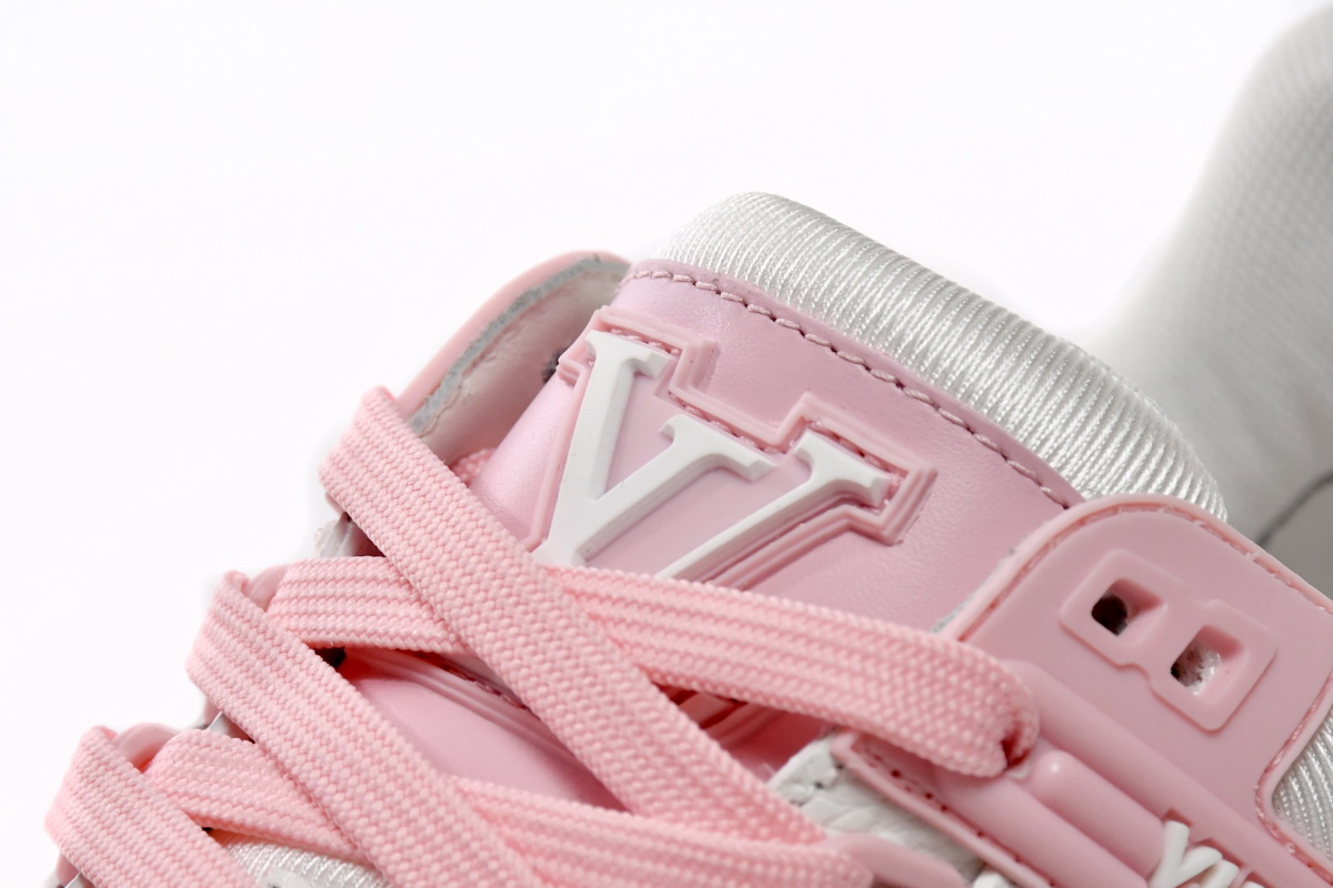 Louis Vuitton Trainer Rose Pink VL0231: Authentic luxury sneakers for a stylish statement.