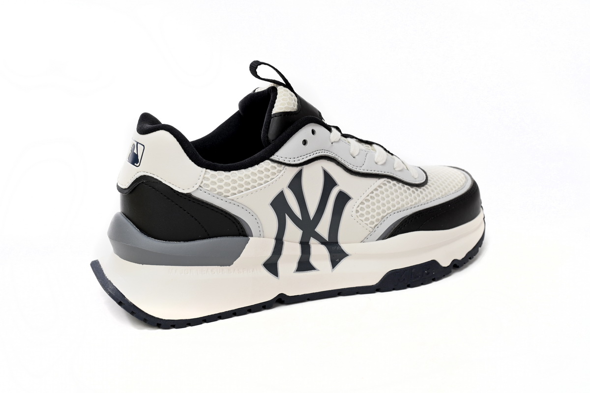 MLB Chunky Liner Runner Yankees Shoes Sneakers Black 3ASHRJ13N-50BKS