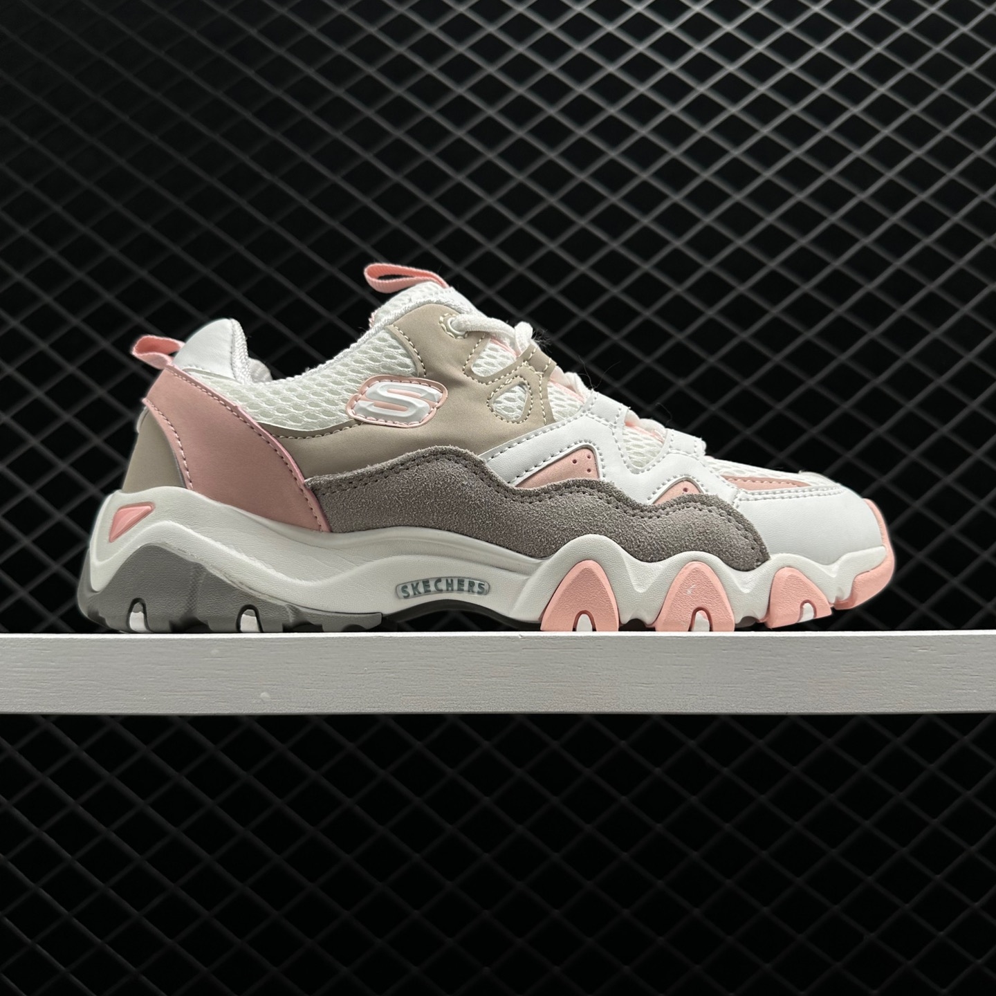 Skechers D'lites 2.0 Shoes White Pink 99999693-WGPK - Stylish and Comfortable Footwear