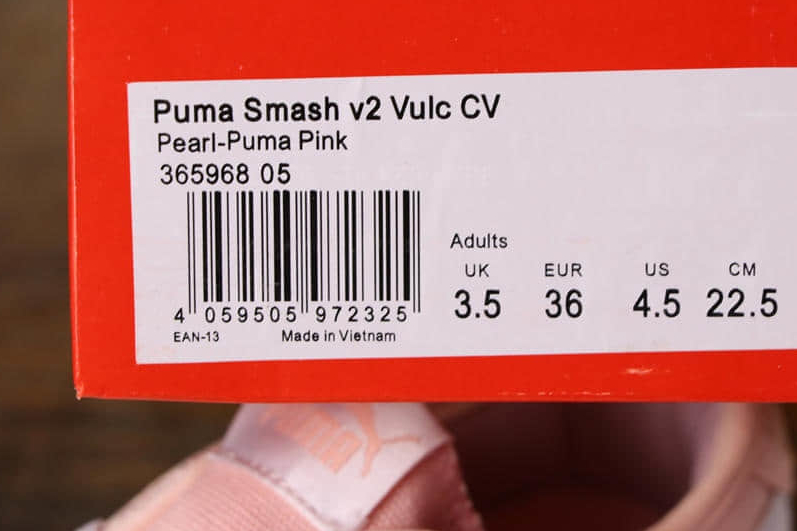 Puma SMASH V2 Vulc CV Sneakers - Stylish Casual Canvas Shoes