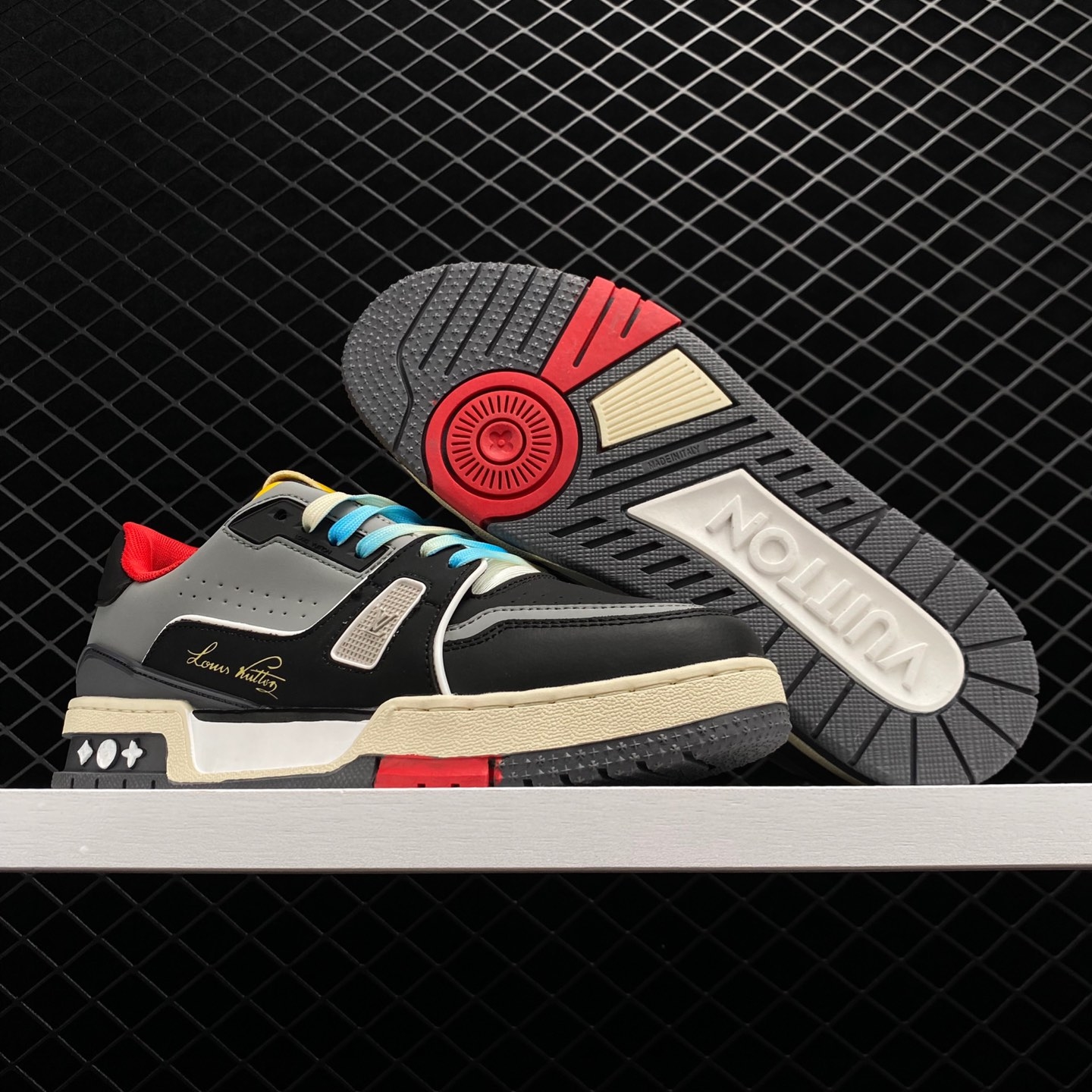 Louis Vuitton SS21 Trainer Sneaker Multicolor 1A8Q93 - Shop Luxurious Footwear