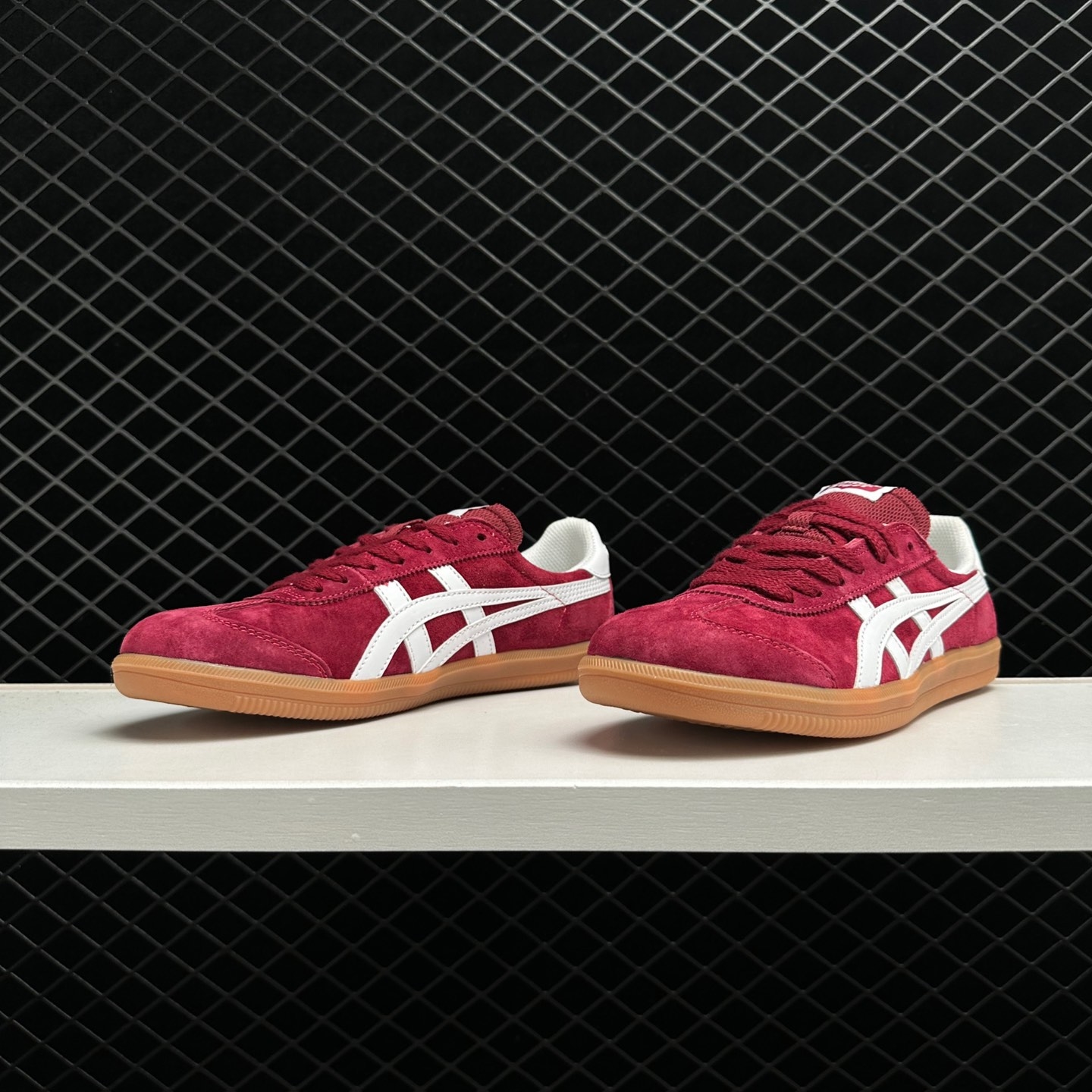 Onitsuka Tiger Tokuten Burgundy White - Classic Style and Elegance