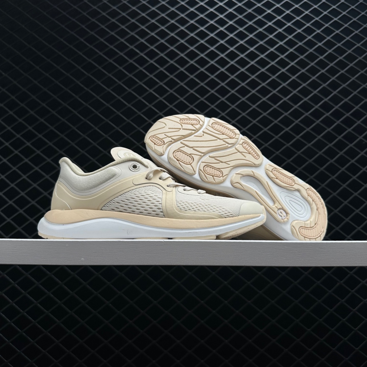 Lululemon Blissfeel Beige Running Shoes - Unmatched Comfort & Style Lululemon Blissfeel Beige Running Shoes - Unmatched Comfort & Style