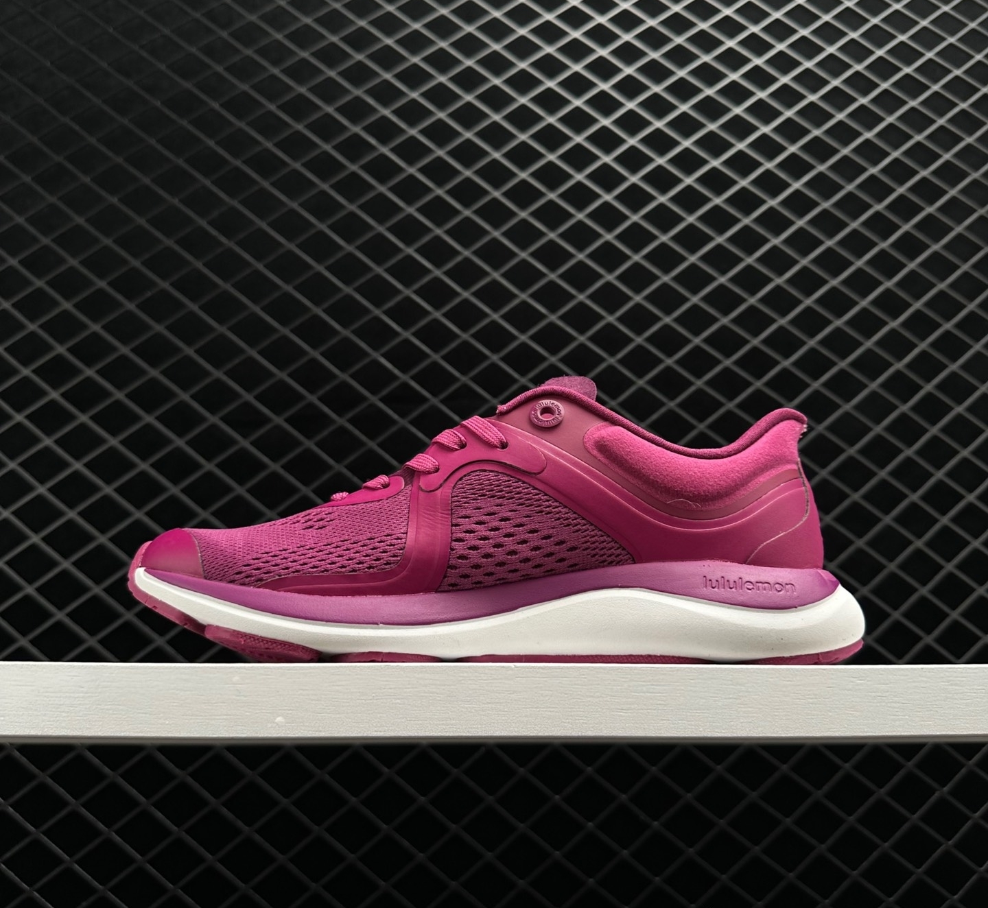 Lululemon Chargefeel Low Workout Shoes - Purple Highlight White | Free Shipping Lululemon Chargefeel Low Workout Shoes - Purple Highlight White | Free Shipping