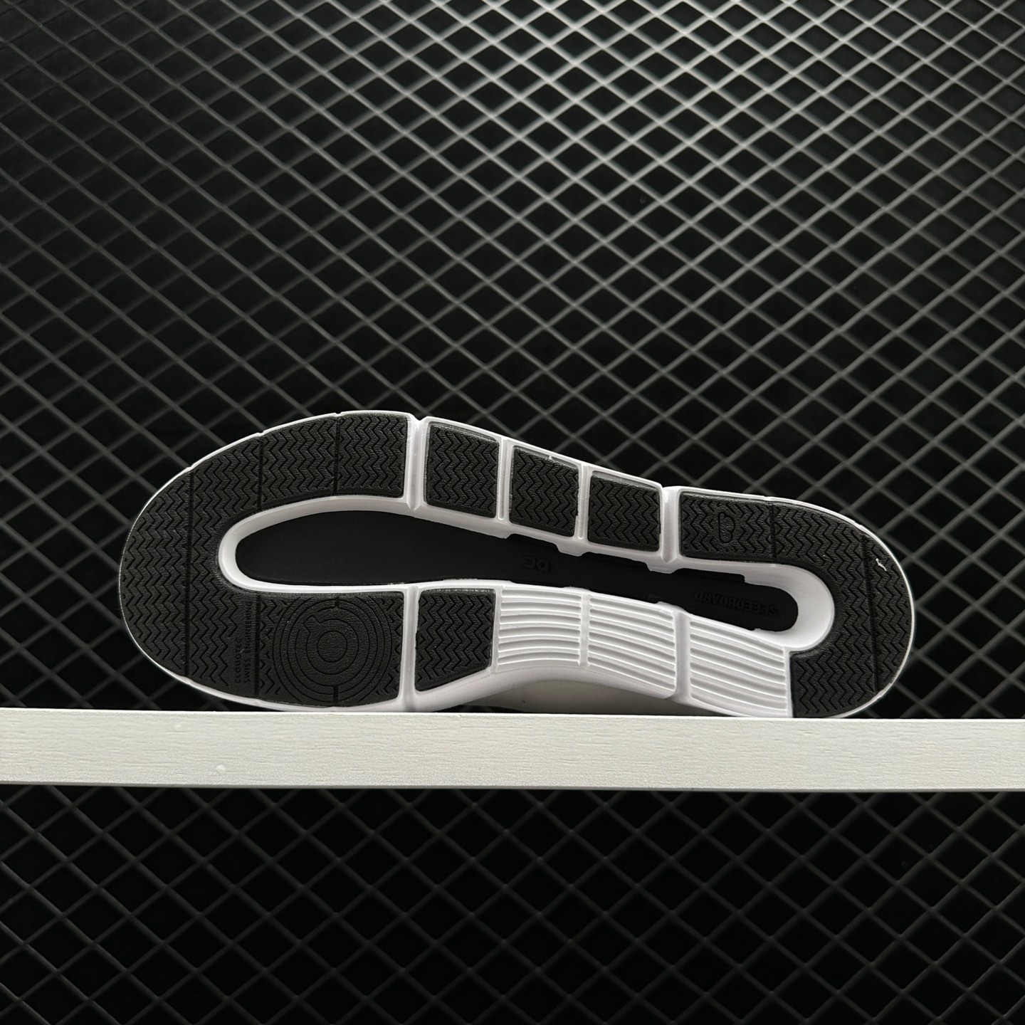 On Running The Roger Advantage x Federer: White Black by Roger Federer