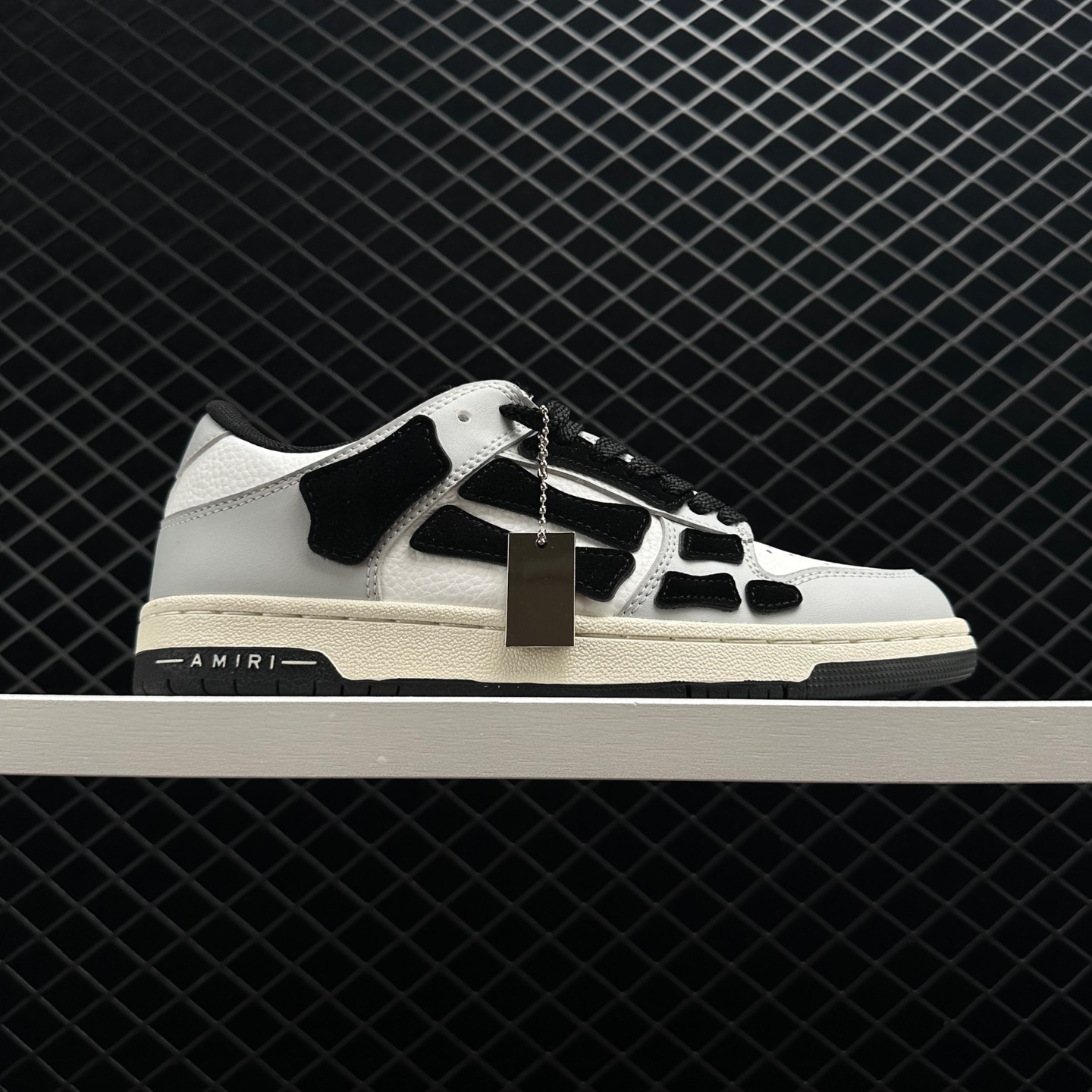 Amiri Skel Top Low White Light Grey Black AW22MFS003-030 - Sleek and Stylish Footwear for Men's Fashion