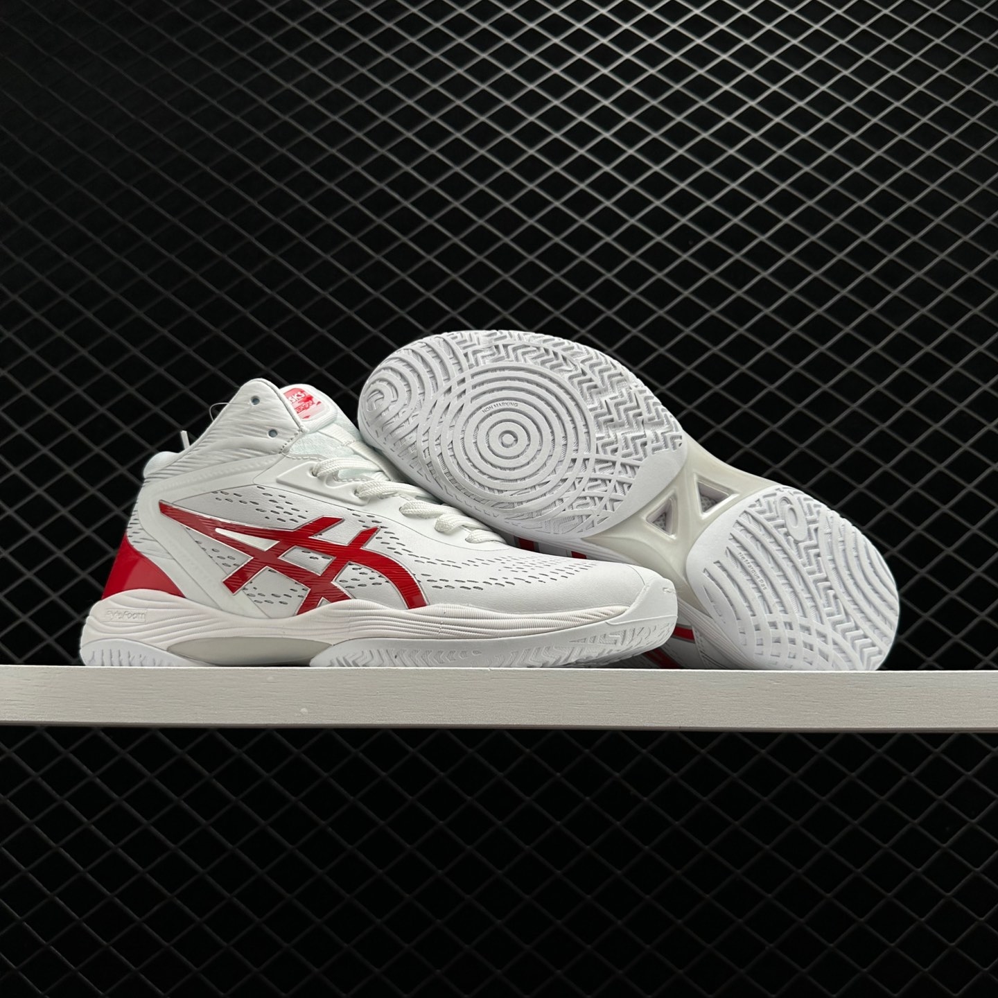 Asics Gelhoop V14 White Classic Red 1063A060-104 - Premium Athletic Footwear