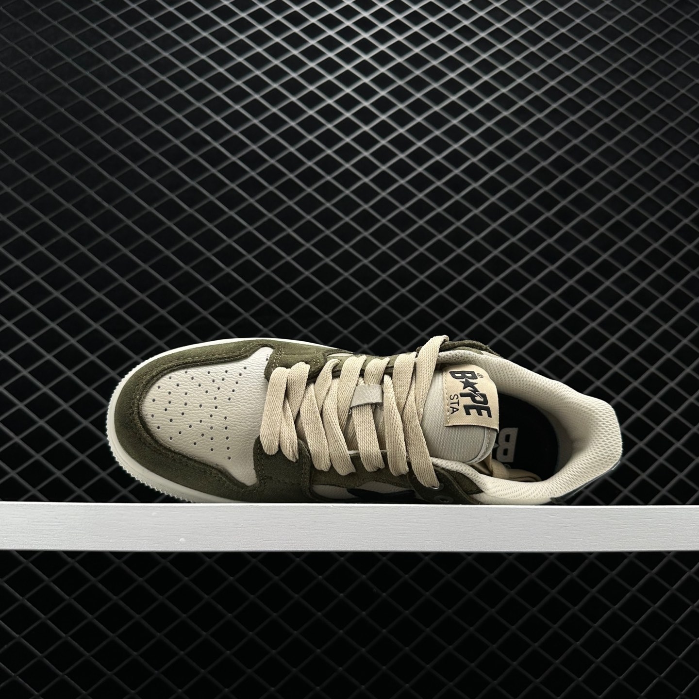 A Bathing Ape Bape SK8 Sta Olive Darb - Urban Chic Sneakers A Bathing Ape Bape SK8 Sta Olive Darb - Urban Chic Sneakers