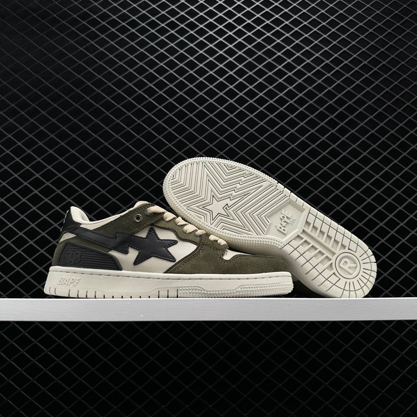 A Bathing Ape Bape SK8 Sta Olive Darb - Urban Chic Sneakers A Bathing Ape Bape SK8 Sta Olive Darb - Urban Chic Sneakers